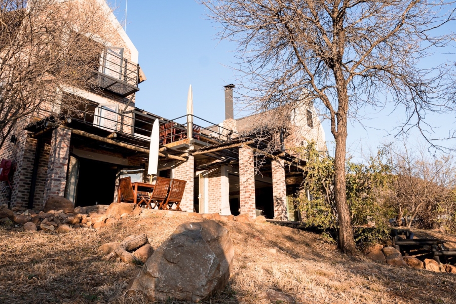 8 Bedroom Property for Sale in Potchefstroom Rural North West